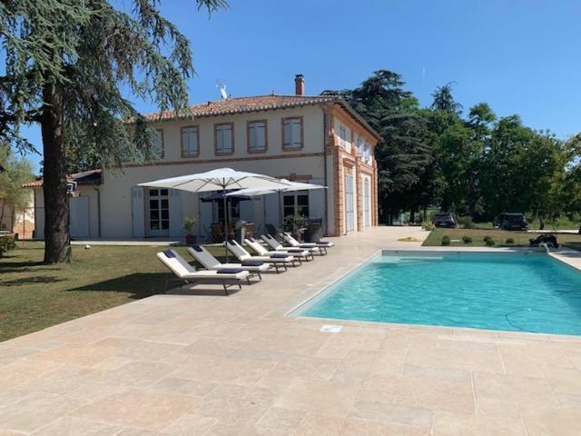 Chambre D'Hotes Et Table D'Hotes Domaine De La Terrasse Sas Et Gite Anda Montauban Lacourt-Saint-Pierre 외부 사진